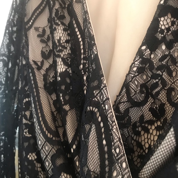 Black Long Sleeve Lace Romper. SIZE SMALL - Picture 3 of 5